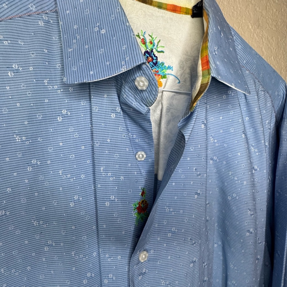 Robert Graham Light Blue Faint Patterned Button Up Dress Shirt
